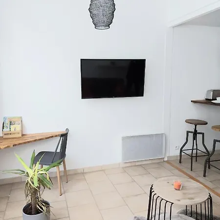 Confort#1, Centre-ville, Gare A Pieds Proche Commodites Appartement Maubeuge